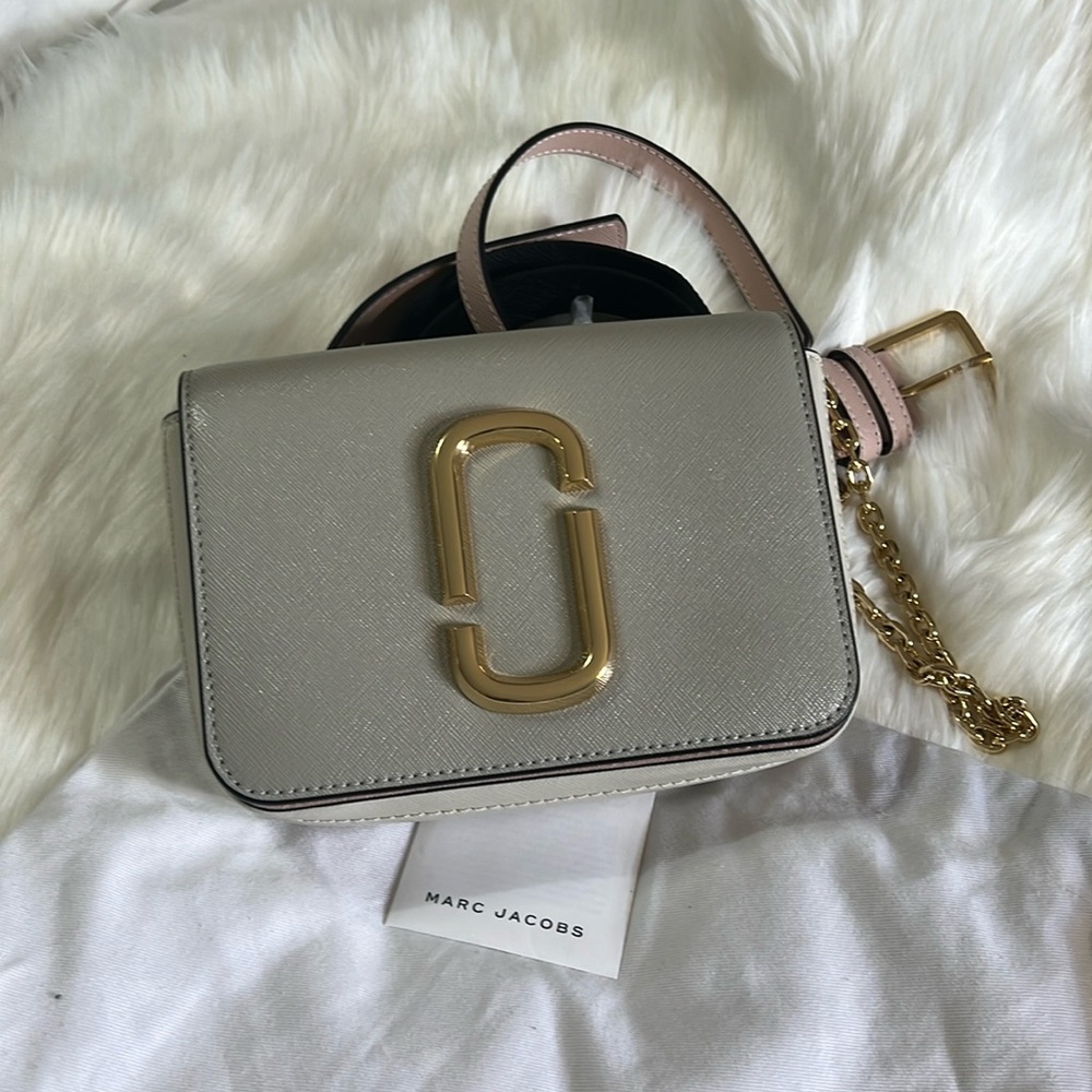 Mark jacob crossbody and belt bag taupe color